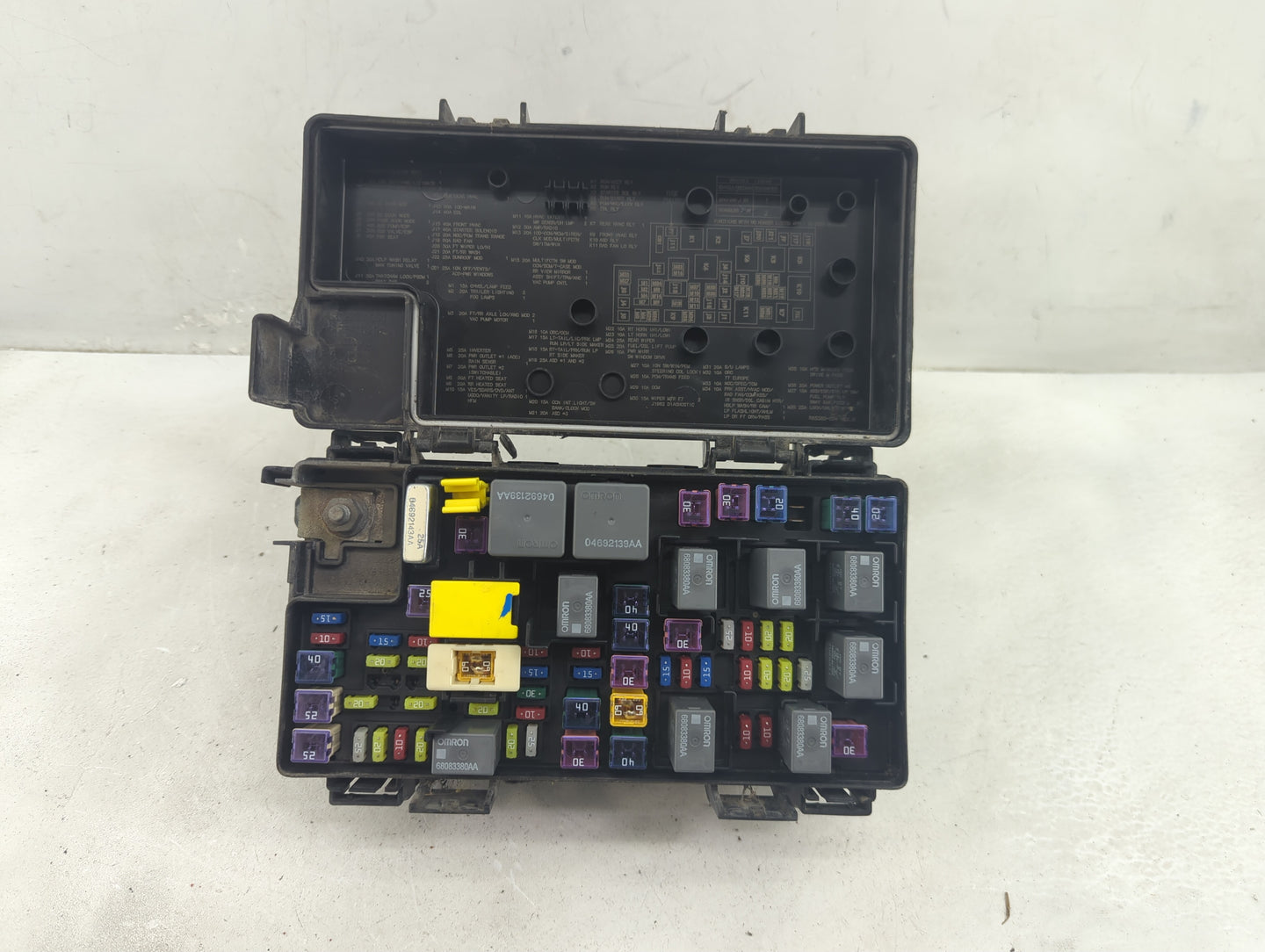 Dodge Caravan Fusebox Fuse Box Relay Module Tipm R62337-001 1415360 - Oemusedautoparts1.com