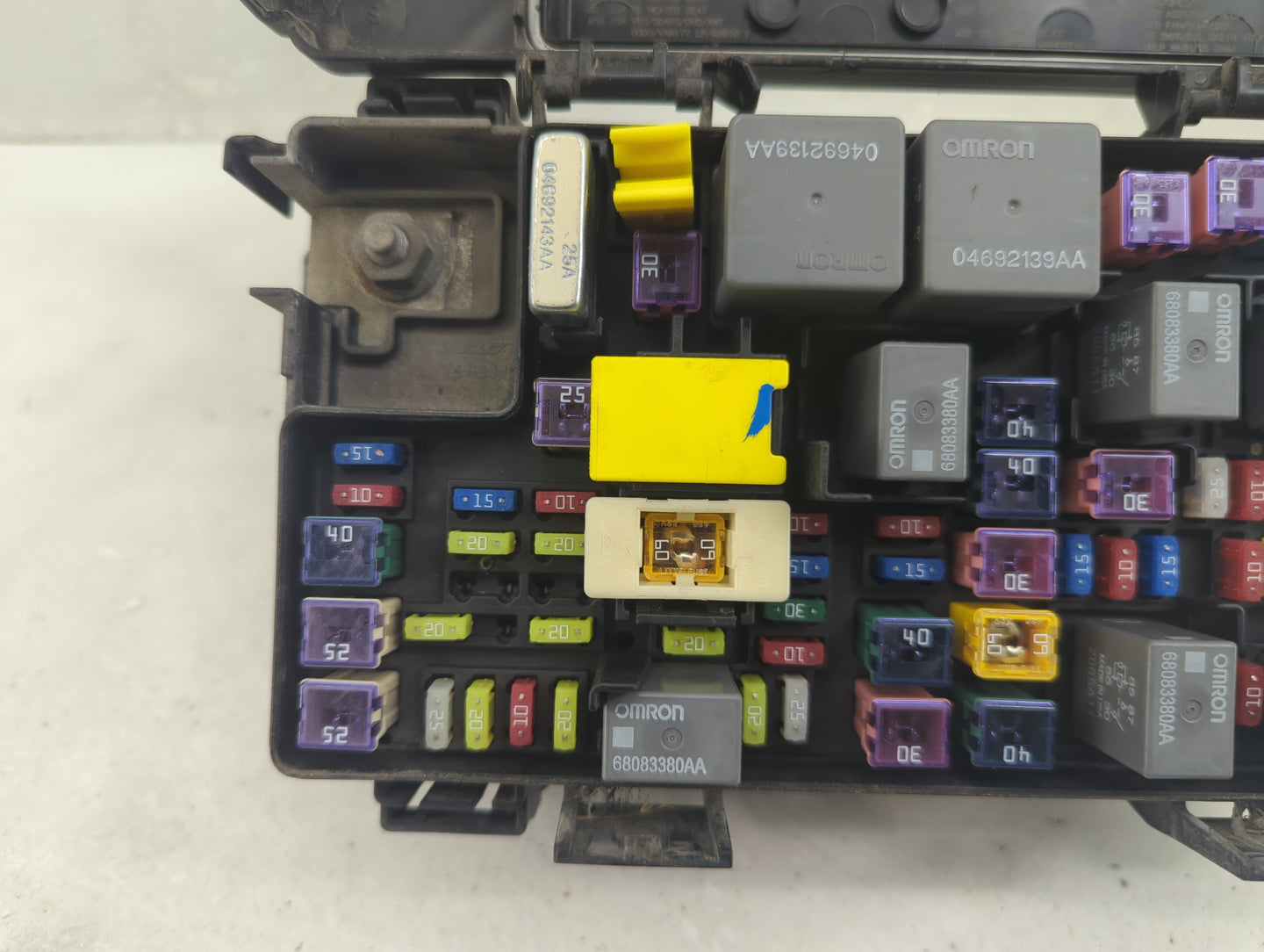Dodge Caravan Fusebox Fuse Box Relay Module Tipm R62337-001 1415360 - Oemusedautoparts1.com