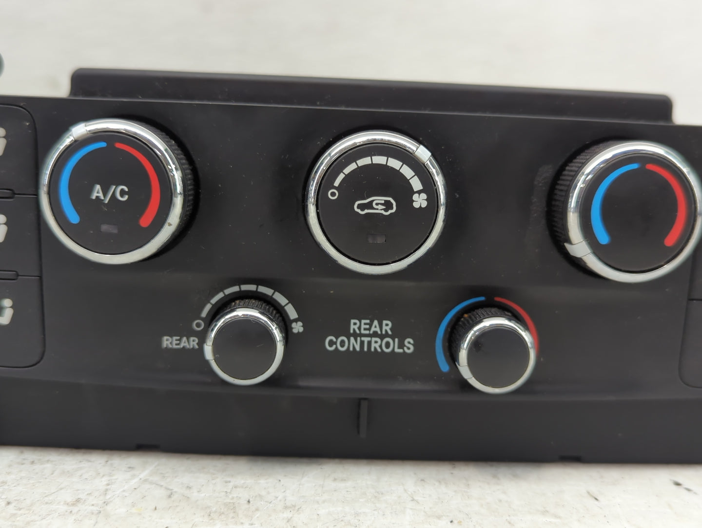 2016 Dodge Caravan Climate Control Module Temperature AC/Heater Replacement P/N:P55111240AI Fits OEM Used Auto Parts - Oemus