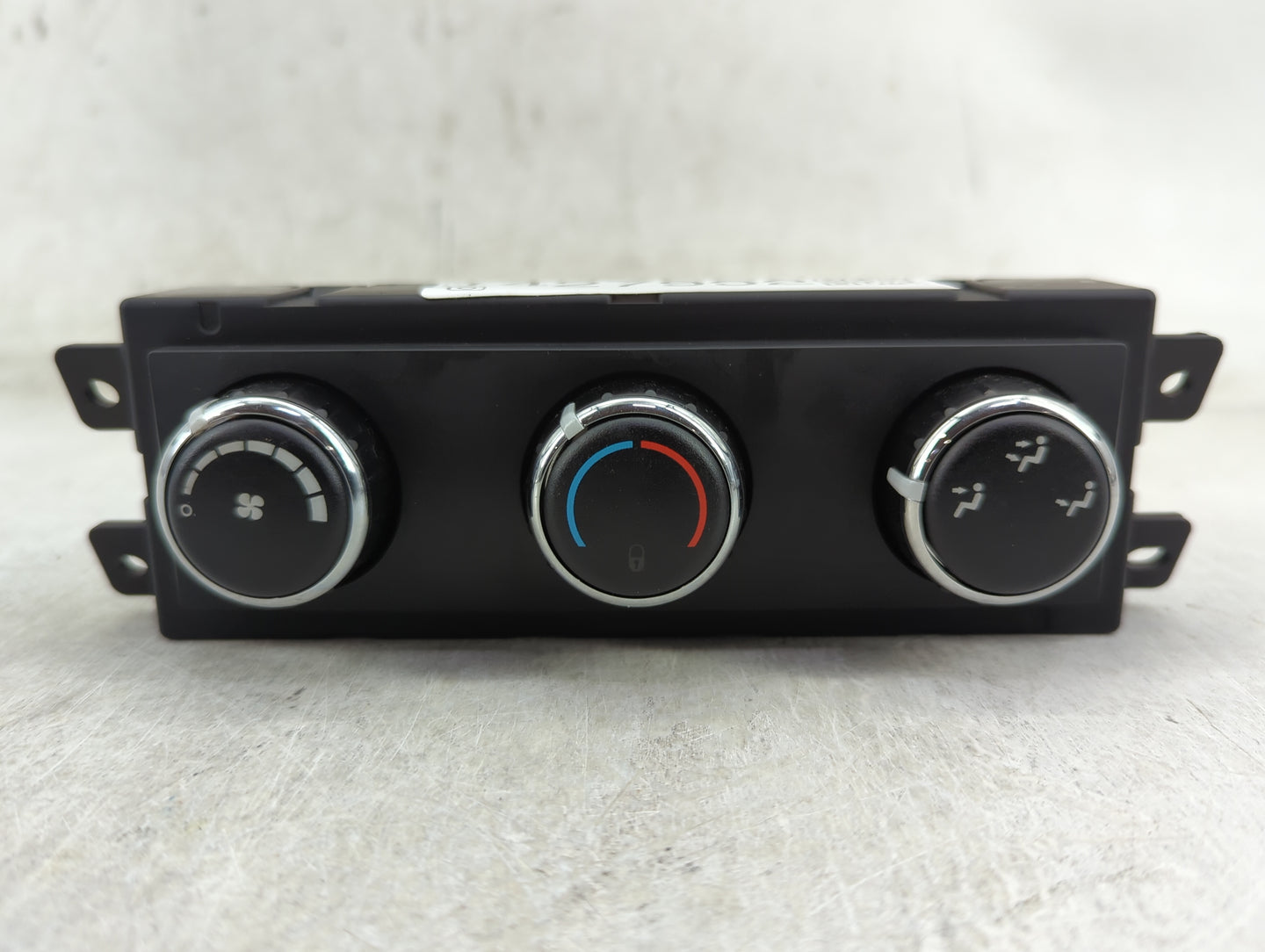 2016 Dodge Caravan Climate Control Module Temperature AC/Heater Replacement P/N:55111312AC Fits OEM Used Auto Parts - Oemuse