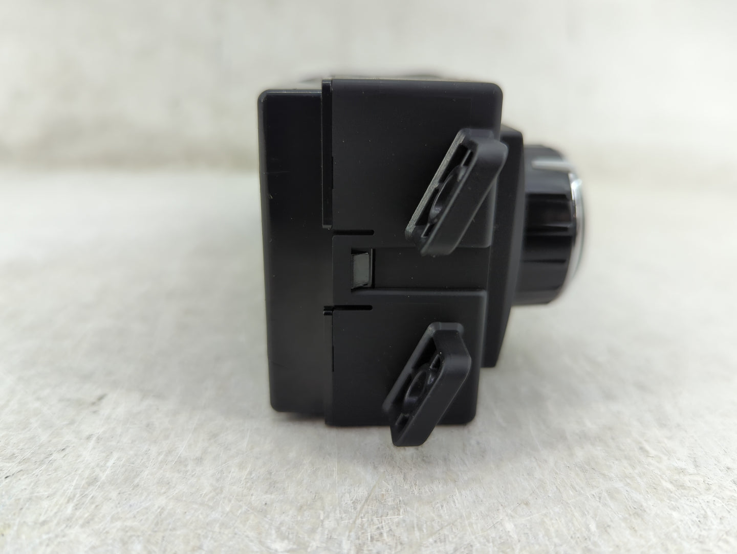 2016 Dodge Caravan Climate Control Module Temperature AC/Heater Replacement P/N:55111312AC Fits OEM Used Auto Parts - Oemuse