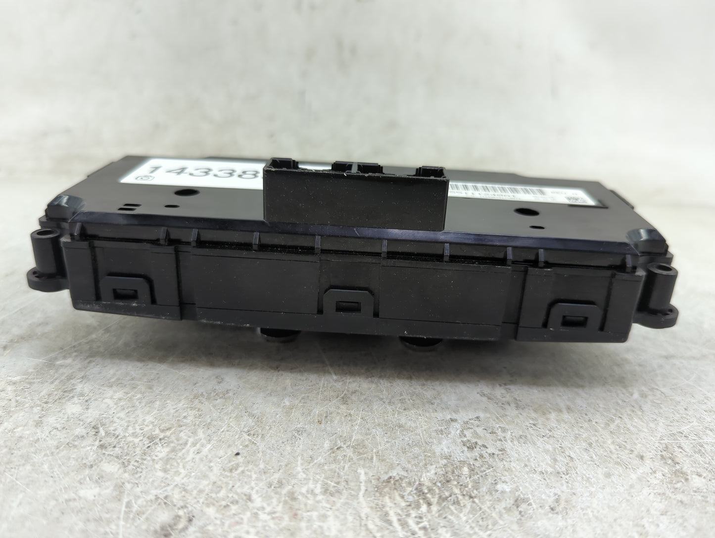 2016 Dodge Caravan Climate Control Module Temperature AC/Heater Replacement P/N:P55111240AI Fits OEM Used Auto Parts - Oemus