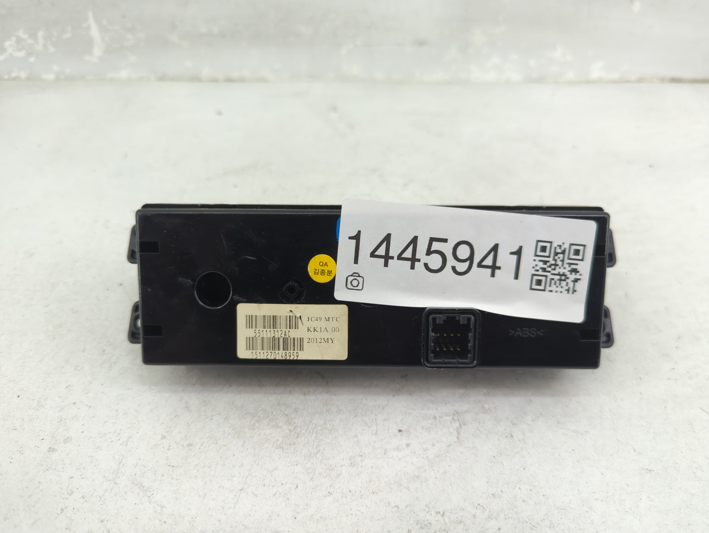 2016 Dodge Caravan Climate Control Module Temperature AC/Heater Replacement P/N:55111312AC 1511270148959 Fits OEM Used Auto 