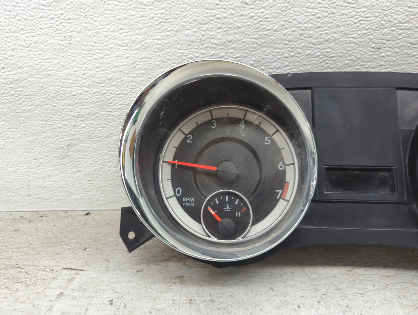 2016 Dodge Caravan Instrument Cluster Speedometer Gauges P/N:P68241685AA A2C30085711 Miles: Fits Fits 2015 2017 2018 OEM Use