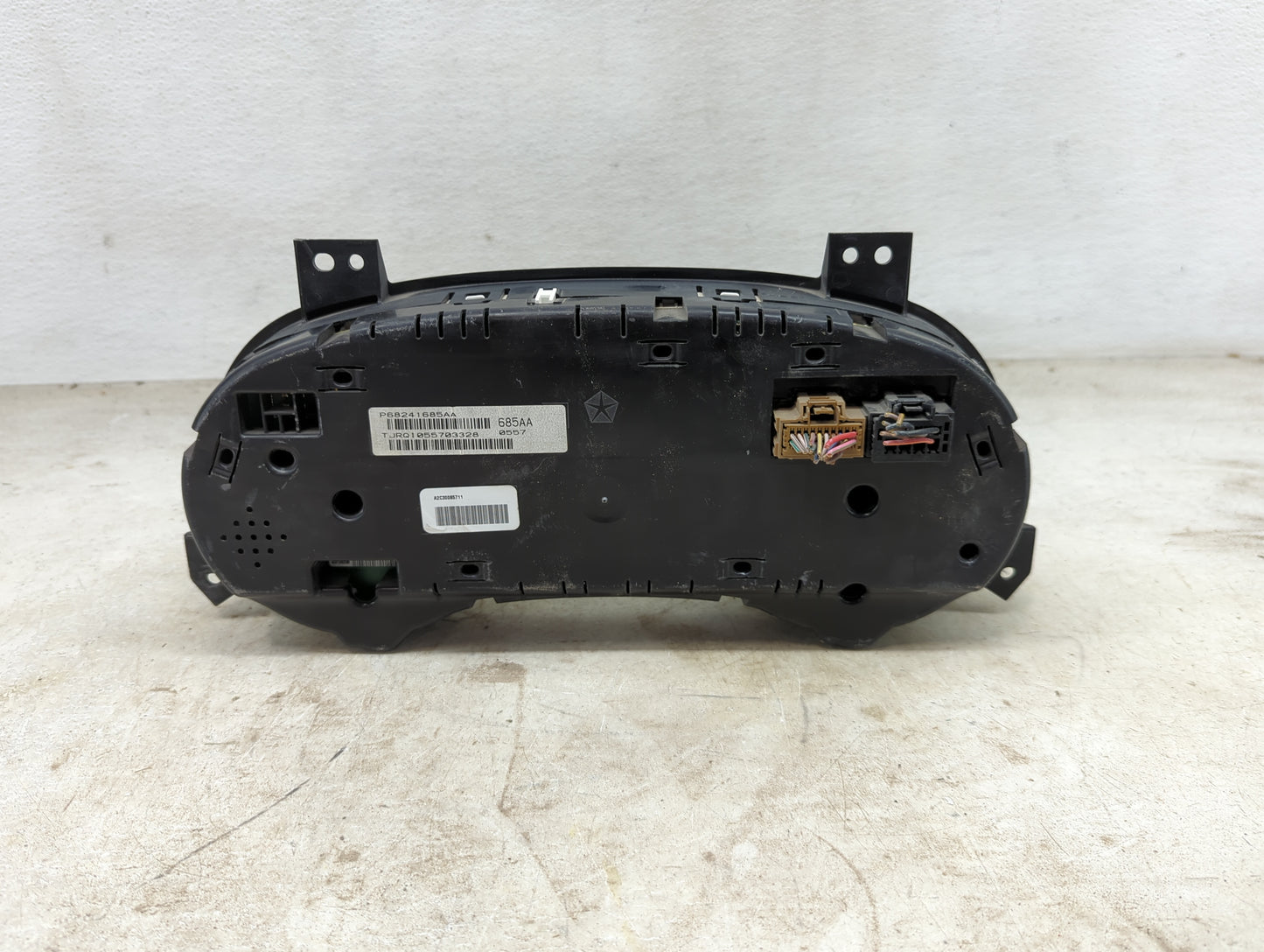 2016 Dodge Caravan Instrument Cluster Speedometer Gauges P/N:P68241685AA A2C30085711 Miles: Fits Fits 2015 2017 2018 OEM Use
