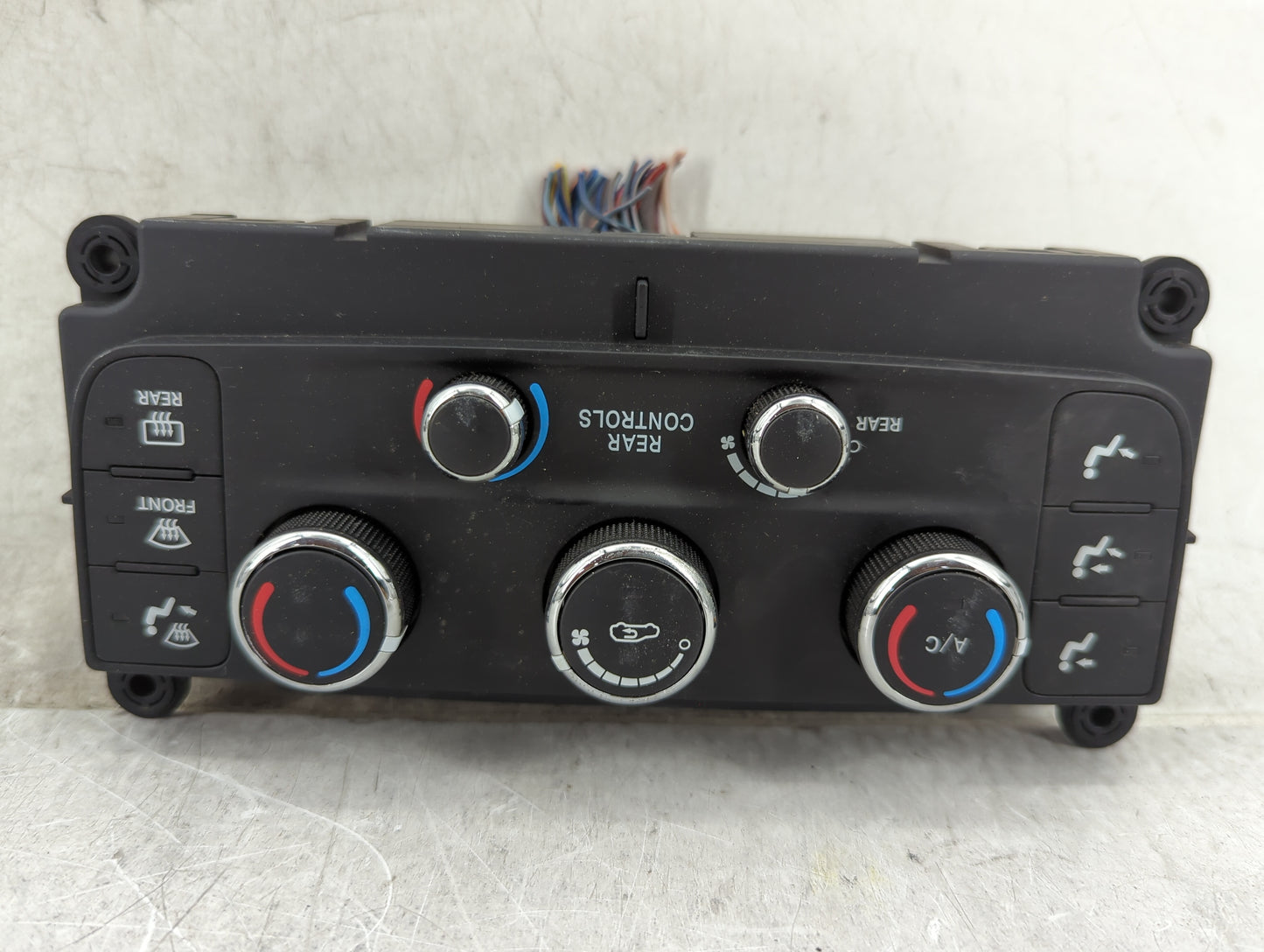 2016 Dodge Caravan Ac Heater Climate Control P55111240aj - Oemusedautoparts1.com
