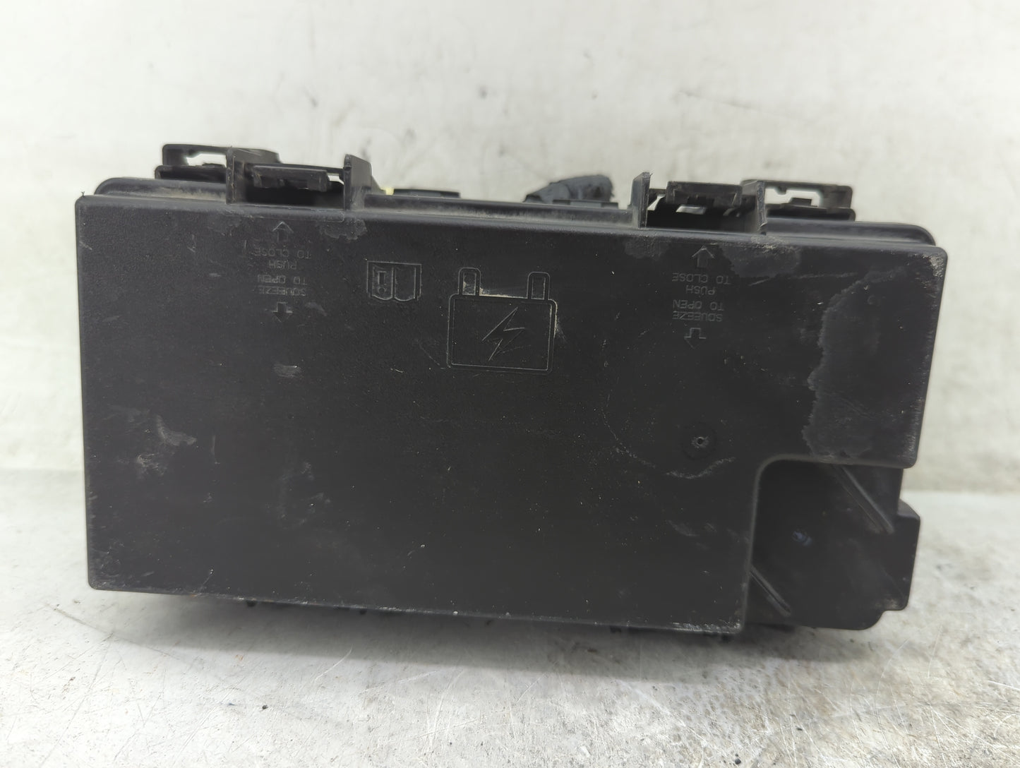 Dodge Caravan Fusebox Fuse Box Relay Module Tipm 68239606aa|rt032842j0 - Oemusedautoparts1.com