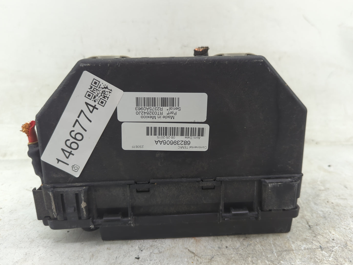 Dodge Caravan Fusebox Fuse Box Relay Module Tipm 68239606aa|rt032842j0 - Oemusedautoparts1.com