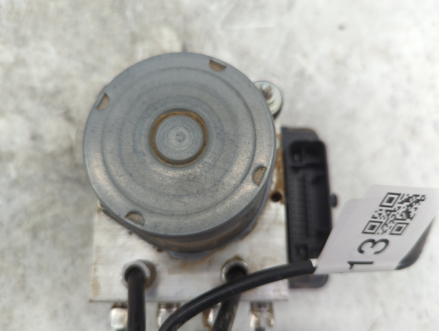 2016 Dodge Caravan ABS Pump Control Module Replacement P/N:P68183803AC TYA252521754 Fits Fits 2015 2017 2018 2019 2020 OEM U