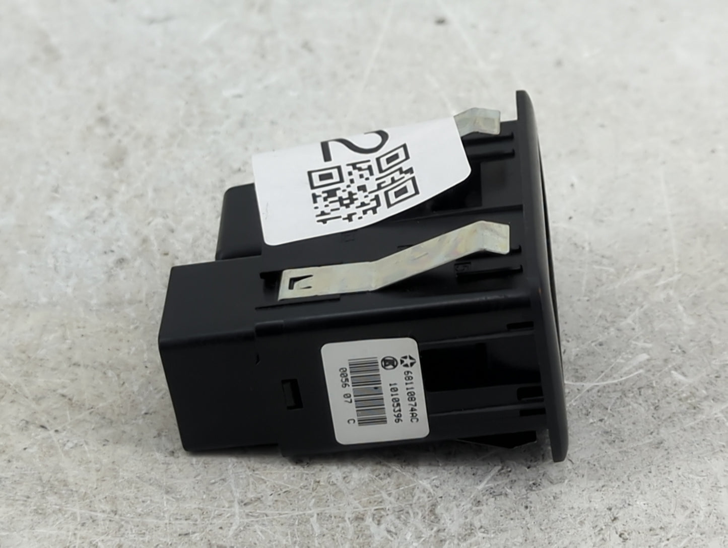 2016 Dodge Caravan Master Power Window Switch Replacement Driver Side Left P/N:68110874AC Fits OEM Used Auto Parts - Oemused