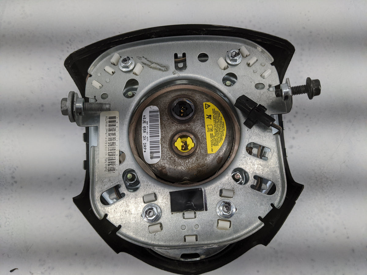 Dodge Caravan Air Bag Driver Left Steering Wheel Mounted 1477609 - Oemusedautoparts1.com