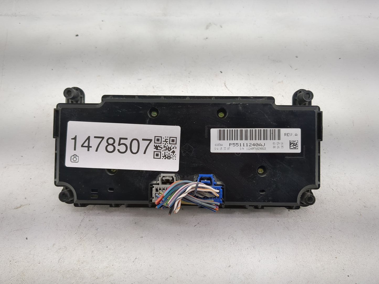2016 Dodge Caravan Climate Control Module Temperature AC/Heater Replacement P/N:P55111240AJ Fits OEM Used Auto Parts - Oemus