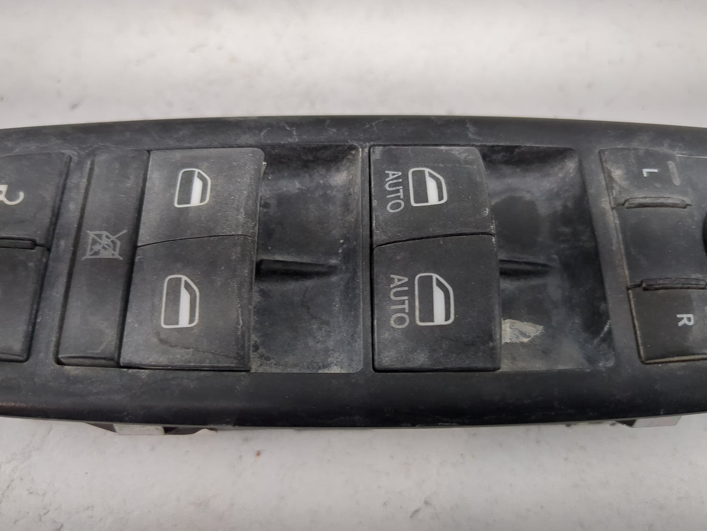 2016 Dodge Caravan Master Power Window Switch Replacement Driver Side Left P/N:68298866AA 10136326 Fits OEM Used Auto Parts 