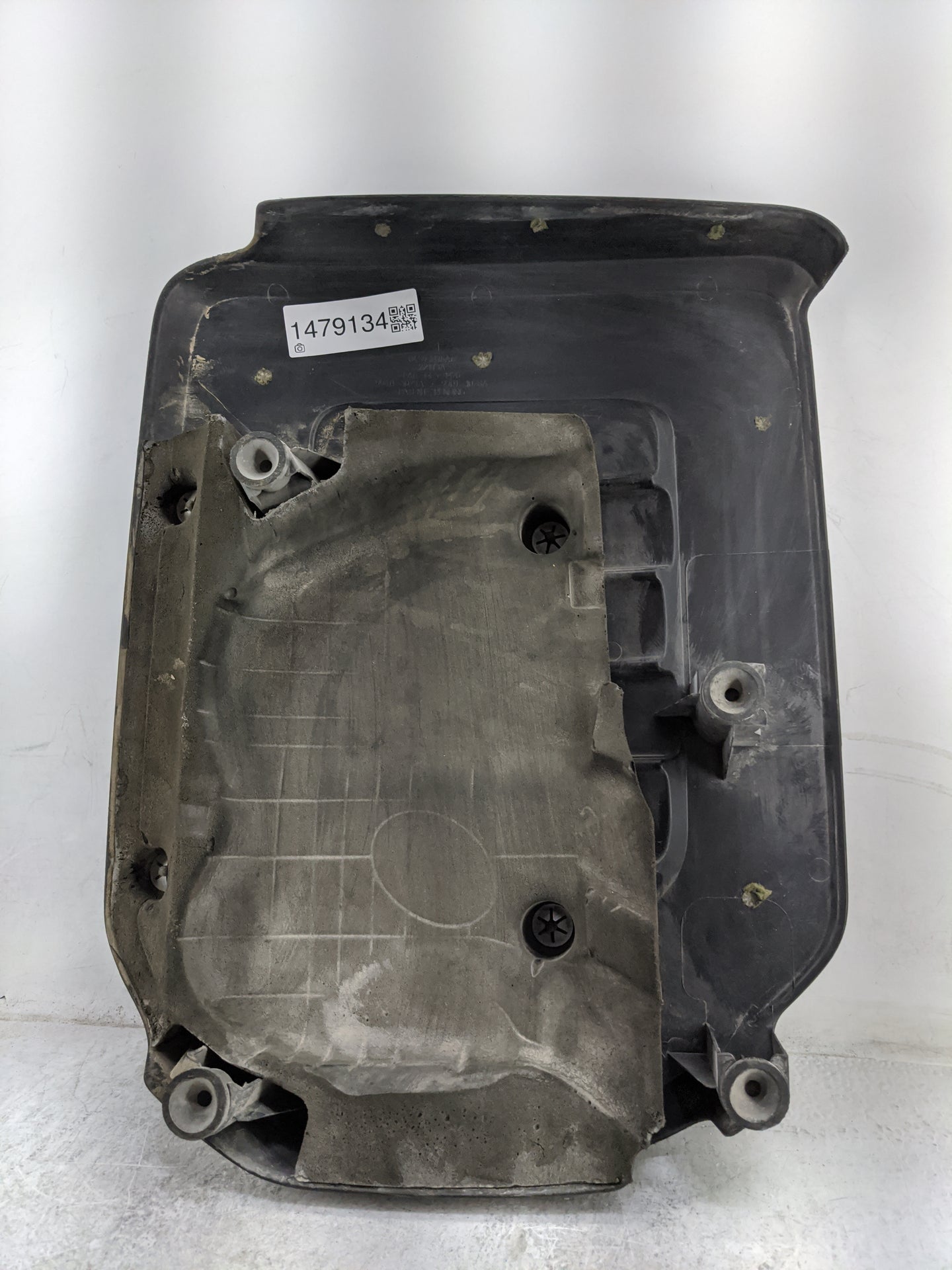 2016 Dodge Caravan Engine Cover 1479134 - Oemusedautoparts1.com