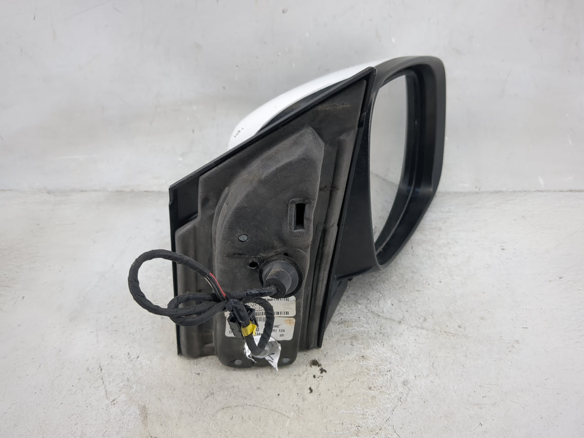 2016 Dodge Caravan Passenger Side View Mirror - Right Door Mirror OEM Used - Oemusedautoparts1.com