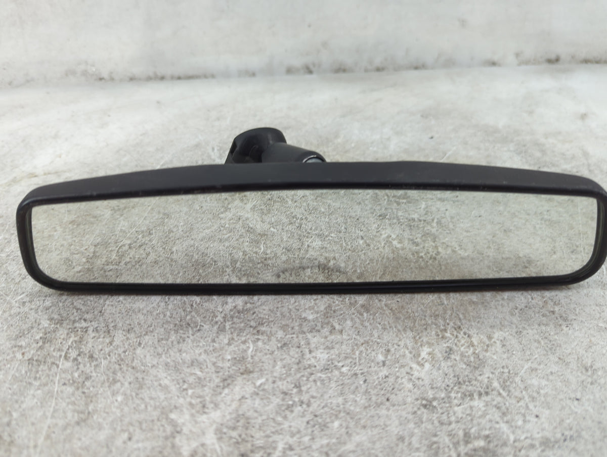 2016 Dodge Caravan Interior Rear View Mirror Replacement OEM P/N:E8 011083 Fits OEM Used Auto Parts - Oemusedautoparts1.com