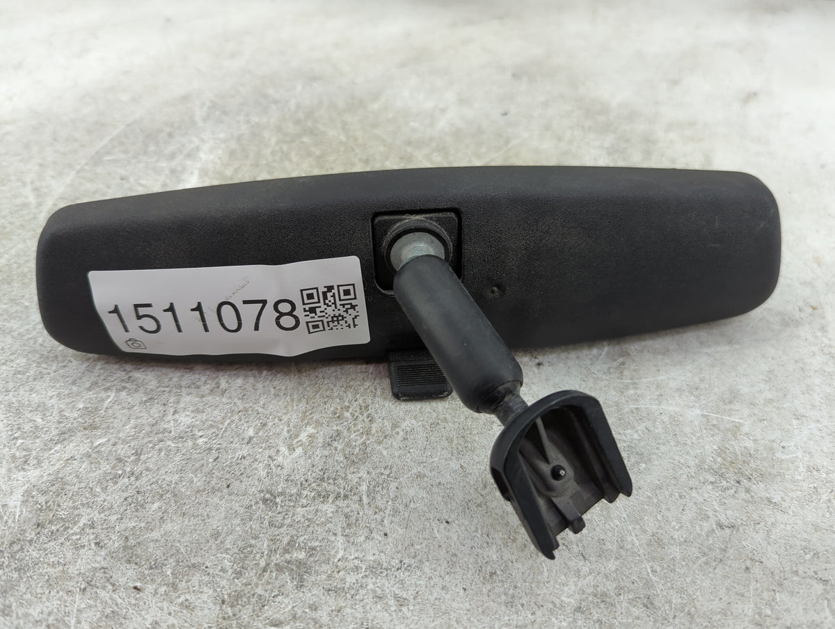 2016 Dodge Caravan Interior Rear View Mirror Replacement OEM P/N:E8 011083 Fits OEM Used Auto Parts - Oemusedautoparts1.com