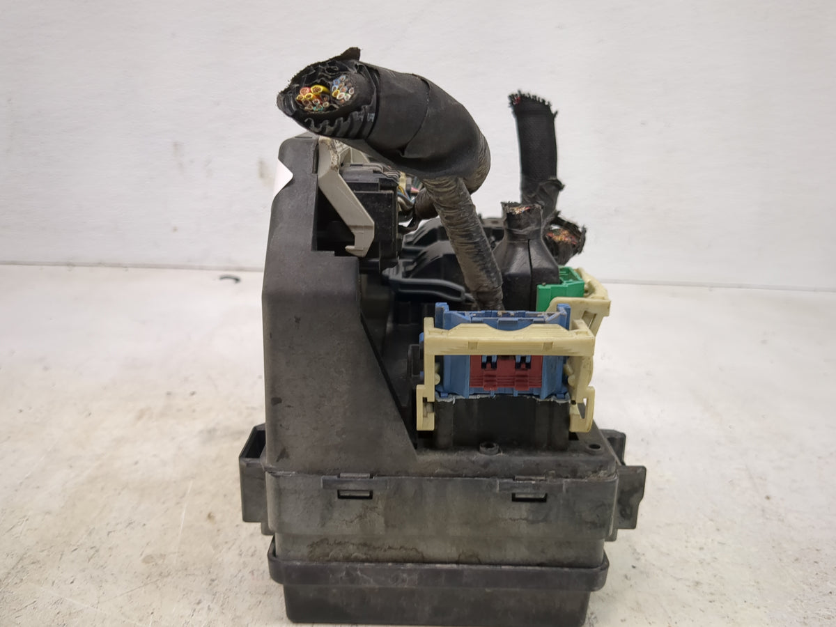 Dodge Caravan Fusebox Fuse Box Relay Module Tipm 68239606aa|rt032842j0 - Oemusedautoparts1.com