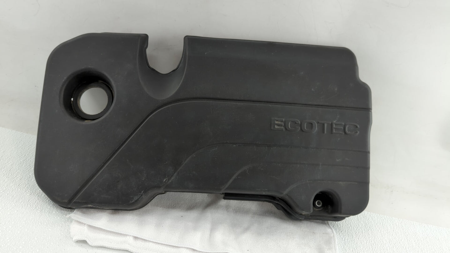 2016 Dodge Caravan Engine Cover - Oemusedautoparts1.com