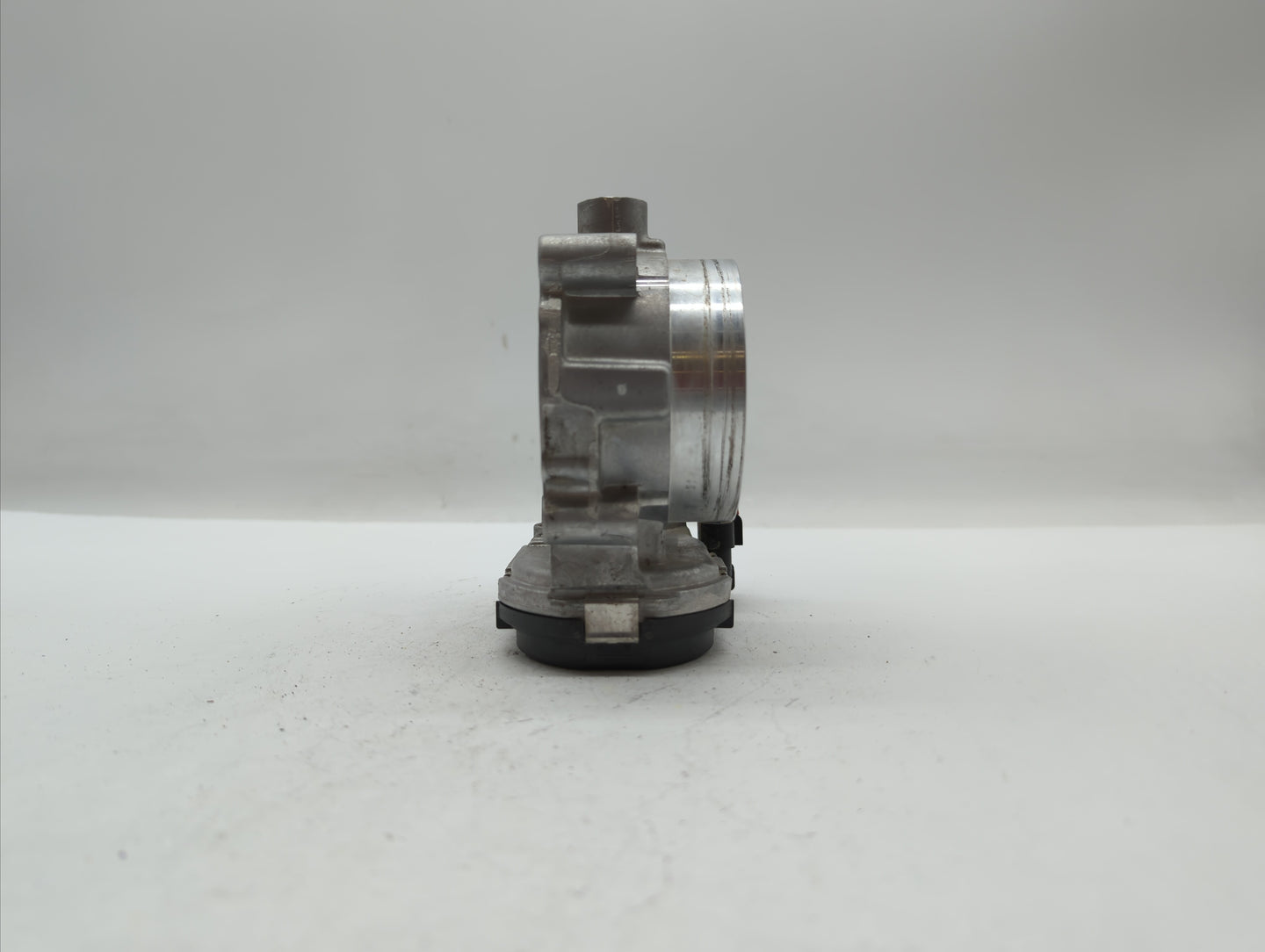 2016 Dodge Caravan Throttle Body P/N:05184349AF 05184349AD, 05184349AB Fits Fits 2011 2012 2013 2014 2015 2017 2018 2019 OEM