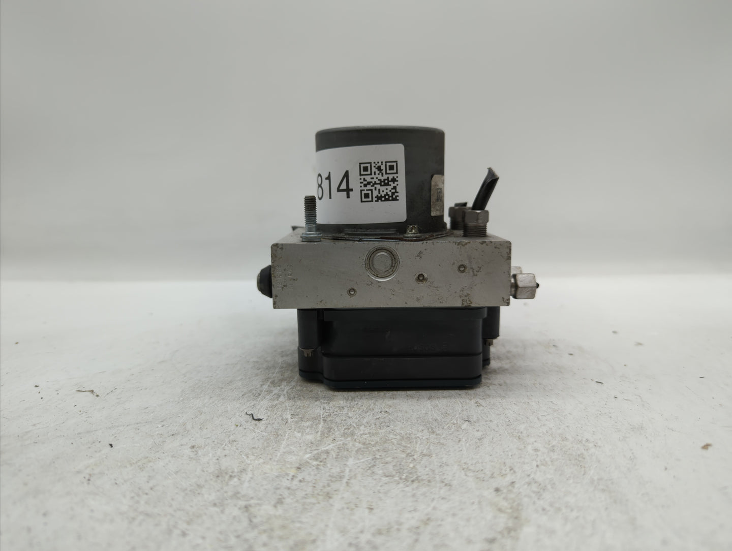 2016 Dodge Caravan ABS Pump Control Module Replacement P/N:68183803AC P68183803AC, 68443867AA Fits Fits 2015 2017 2018 OEM U