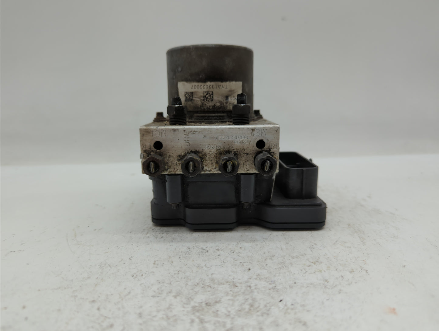 2016 Dodge Caravan ABS Pump Control Module Replacement P/N:68183803AC P68183803AC, 68443867AA Fits Fits 2015 2017 2018 OEM U