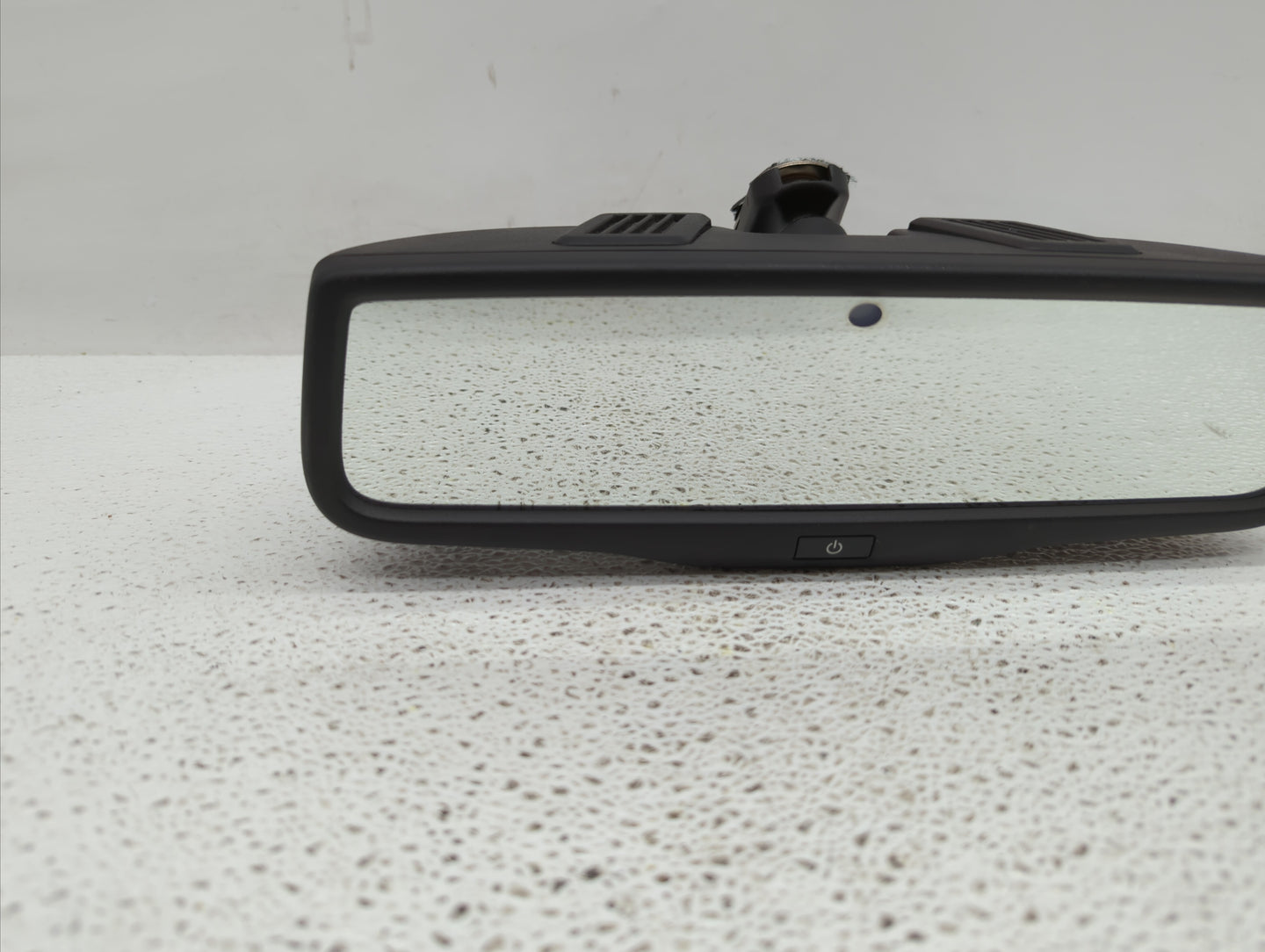 2016 Dodge Caravan Interior Rear View Mirror Replacement OEM P/N:E11026545 E11026130 Fits Fits 2013 2014 2015 2017 OEM Used 