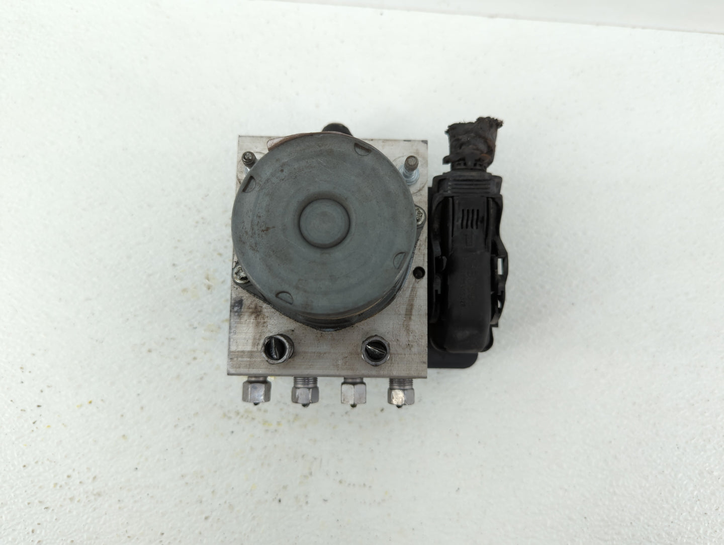 2016 Dodge Caravan ABS Pump Control Module Replacement P/N:P68443867AA 68183803AC Fits Fits 2015 2017 2018 OEM Used Auto Par
