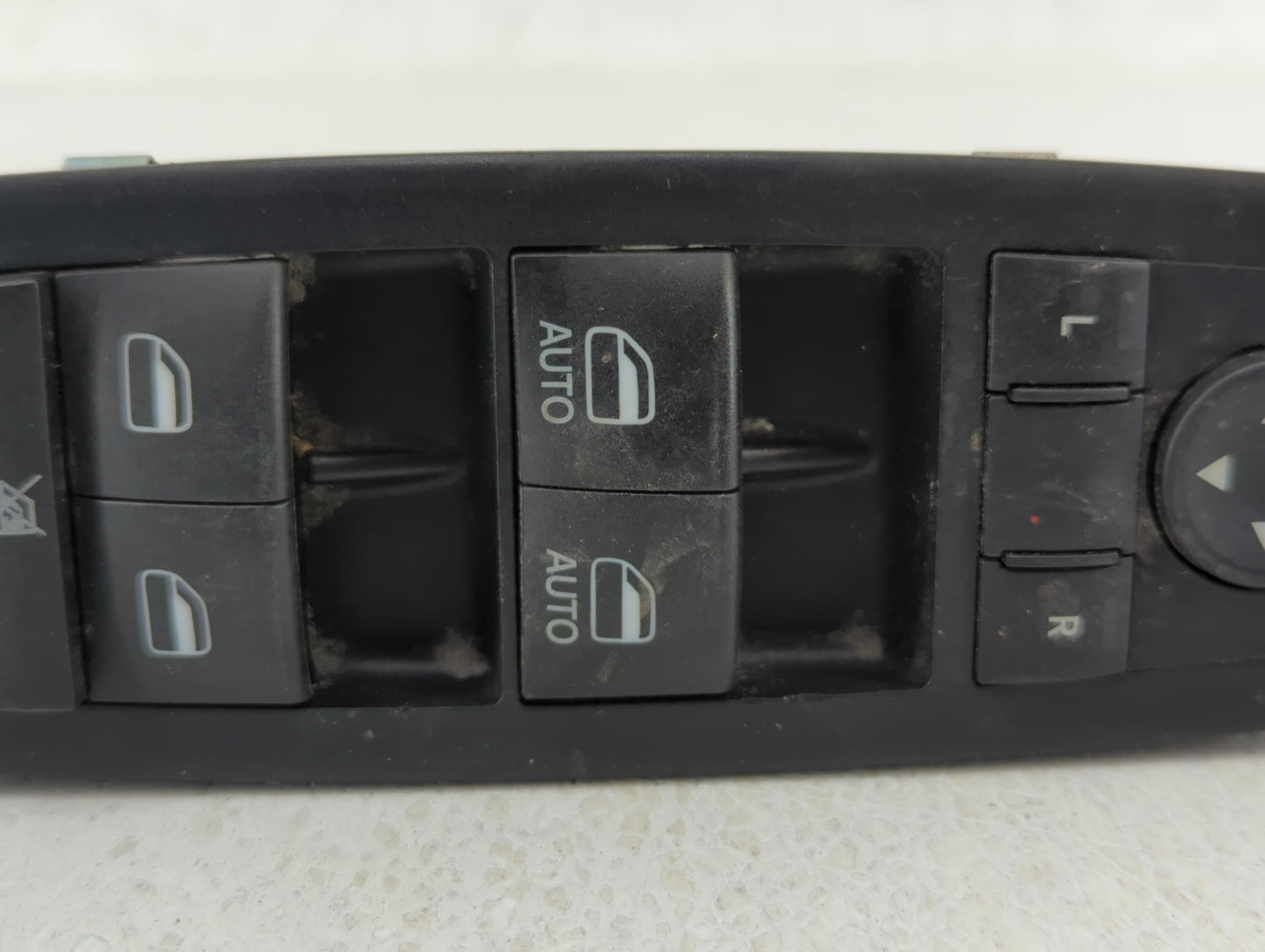 2016 Dodge Caravan Master Power Window Switch Replacement Driver Side Left P/N:68298871AA Fits OEM Used Auto Parts - Oemused
