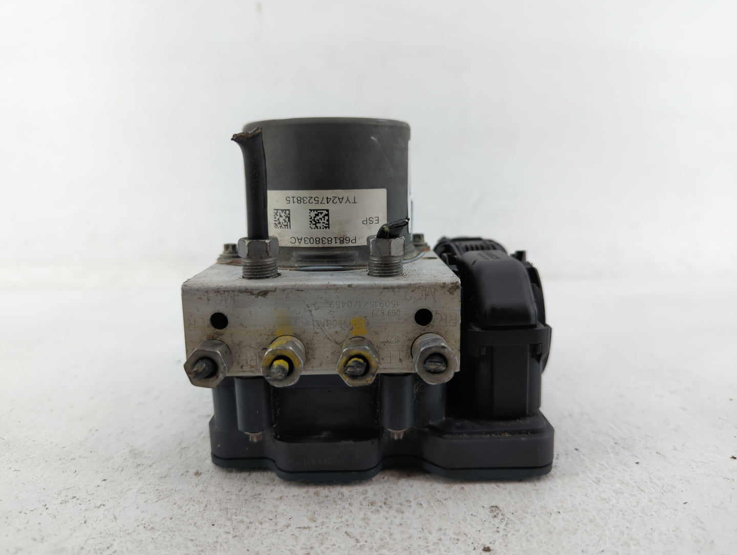 2016 Dodge Caravan Throttle Body P/N:P68183803AC Fits OEM Used Auto Parts - Oemusedautoparts1.com