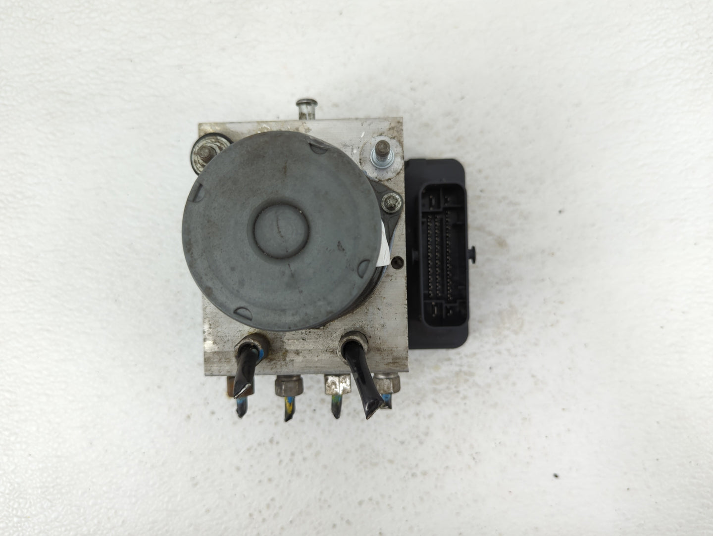 2016 Dodge Caravan ABS Pump Control Module Replacement P/N:P68049120AB 68183803AD, P68443867AA Fits Fits 2015 2017 2018 2019