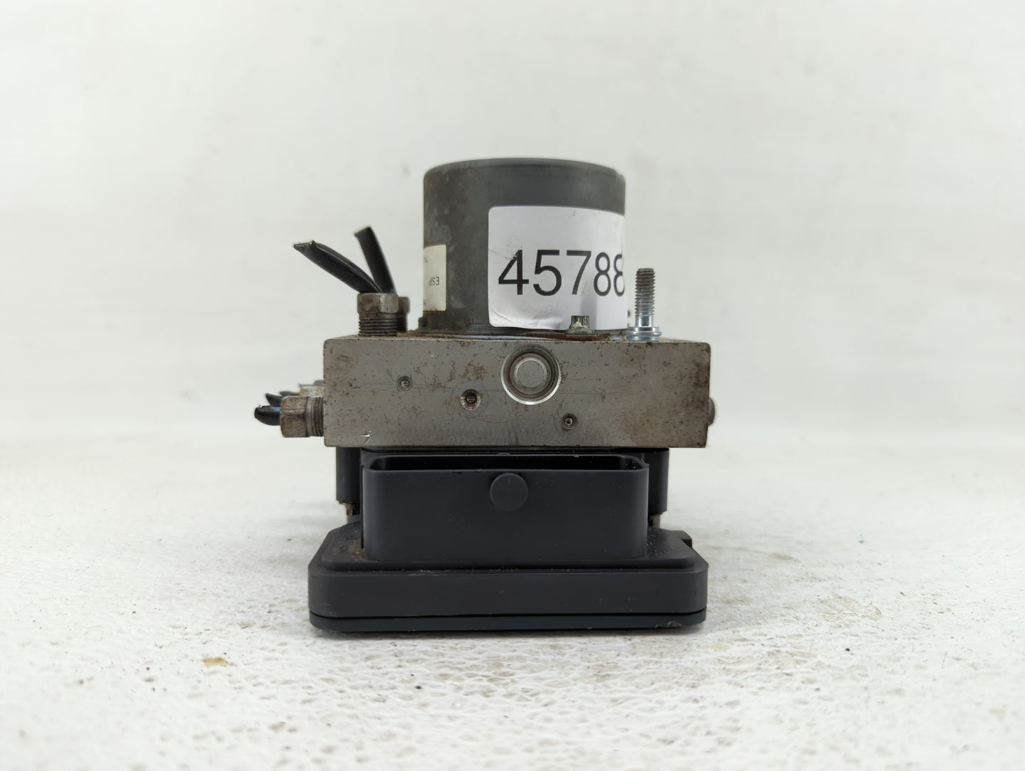 2016 Dodge Caravan ABS Pump Control Module Replacement P/N:P68049120AB 68183803AD, P68443867AA Fits Fits 2015 2017 2018 2019