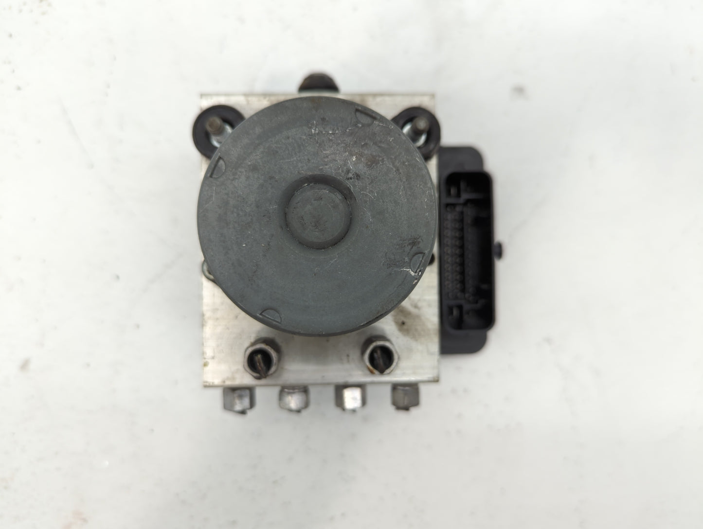 2016 Dodge Caravan ABS Pump Control Module Replacement P/N:P68183803AC Fits Fits 2014 OEM Used Auto Parts - Oemusedautoparts