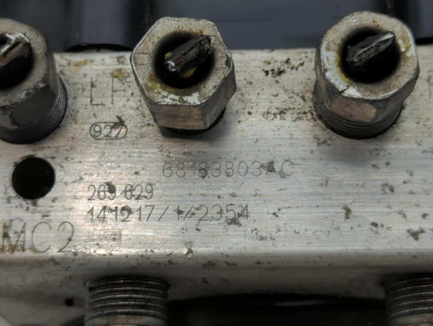 2016 Dodge Caravan ABS Pump Control Module Replacement P/N:P68183803AC Fits Fits 2014 OEM Used Auto Parts - Oemusedautoparts