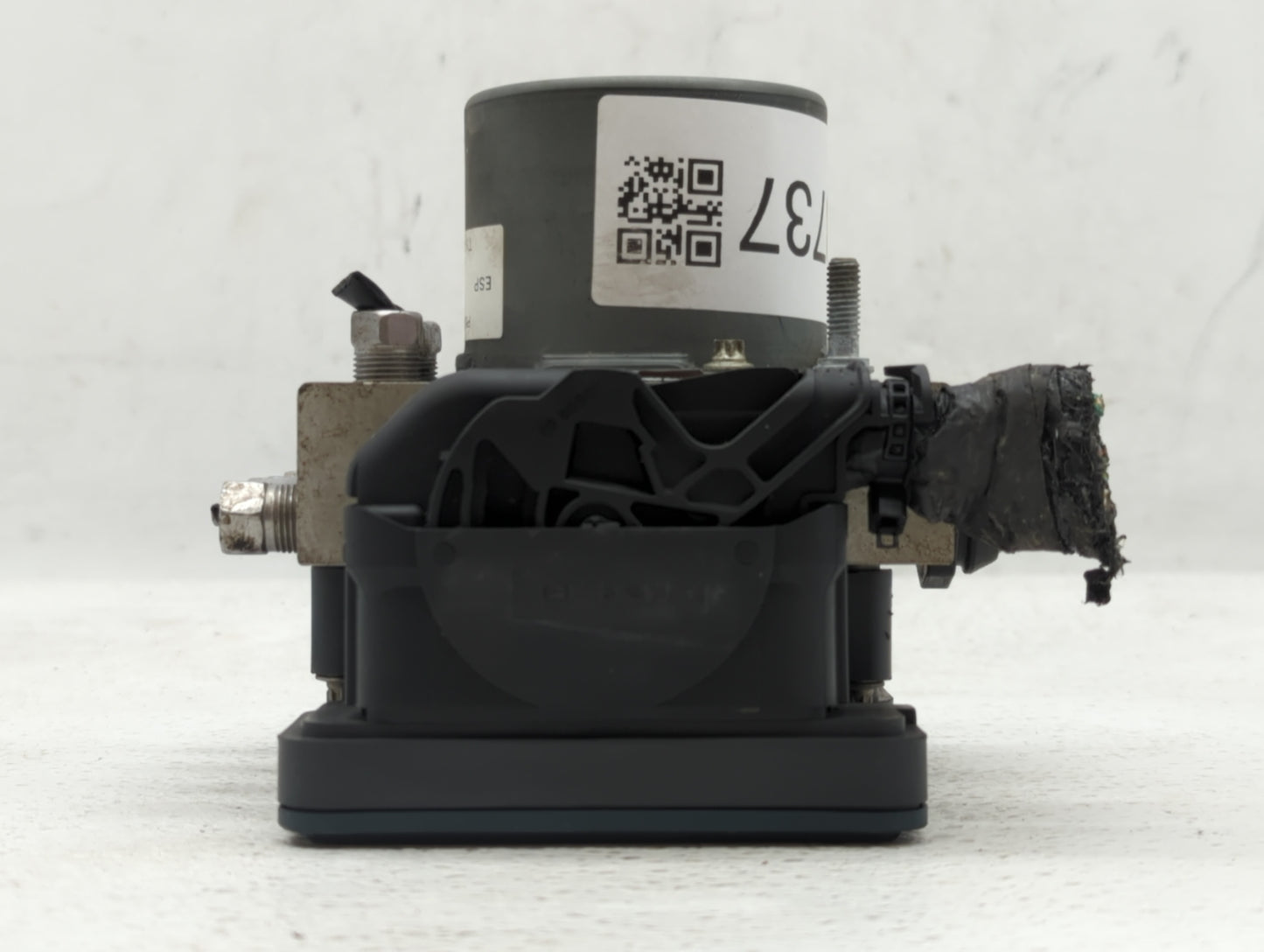 2016 Dodge Caravan ABS Pump Control Module Replacement P/N:68183803AC Fits Fits 2015 2017 2018 2019 2020 OEM Used Auto Parts