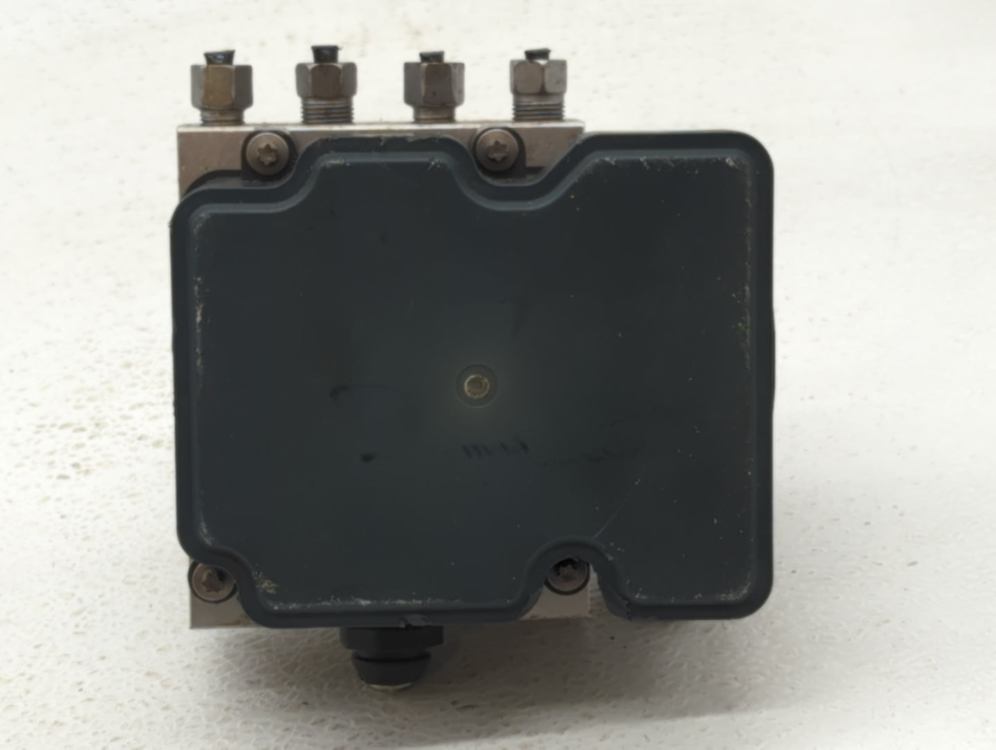 2016 Dodge Caravan ABS Pump Control Module Replacement P/N:P68183803AC Fits Fits 2015 2017 2018 2019 2020 OEM Used Auto Part