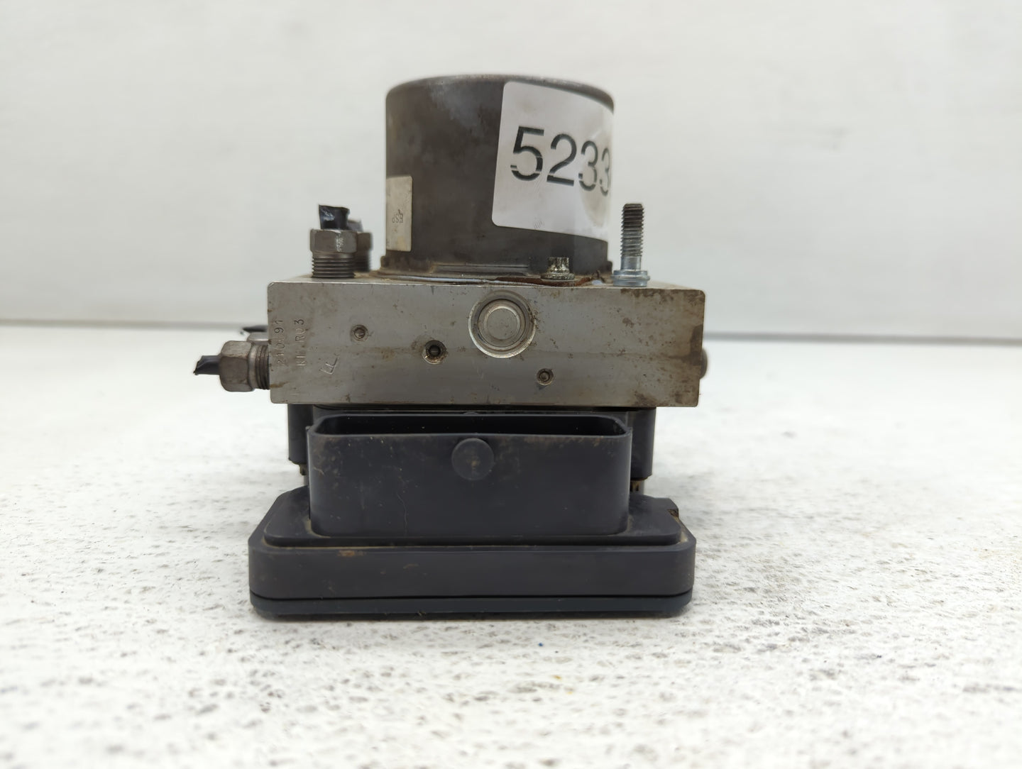 2016 Dodge Caravan ABS Pump Control Module Replacement P/N:P68183803AC Fits Fits 2015 2017 2018 2019 2020 OEM Used Auto Part