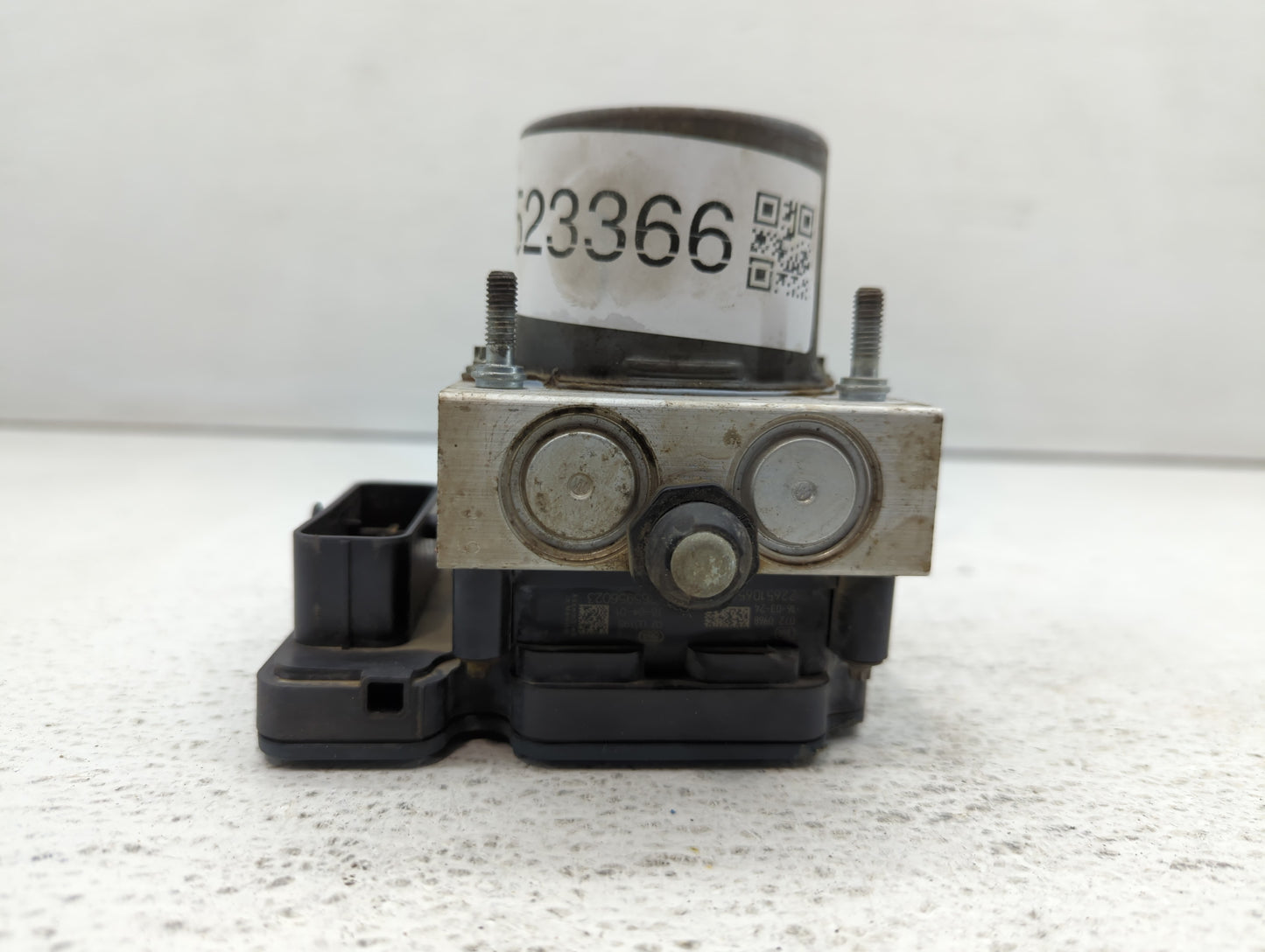 2016 Dodge Caravan ABS Pump Control Module Replacement P/N:P68183803AC Fits Fits 2015 2017 2018 2019 2020 OEM Used Auto Part