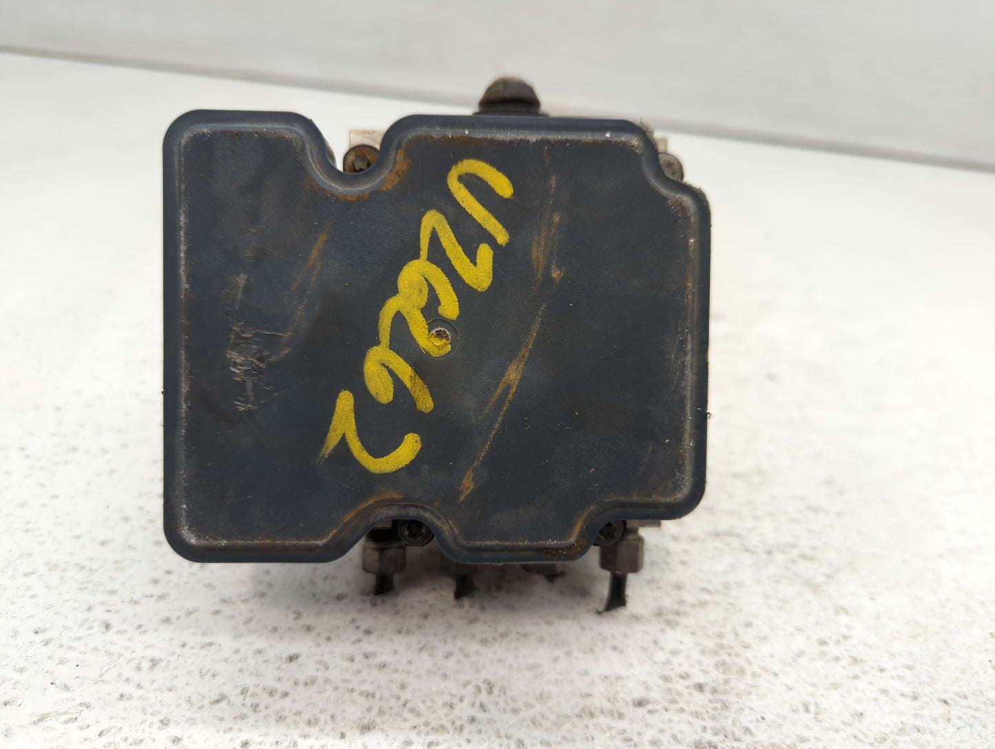 2016 Dodge Caravan ABS Pump Control Module Replacement P/N:P68183803AC Fits Fits 2015 2017 2018 2019 2020 OEM Used Auto Part