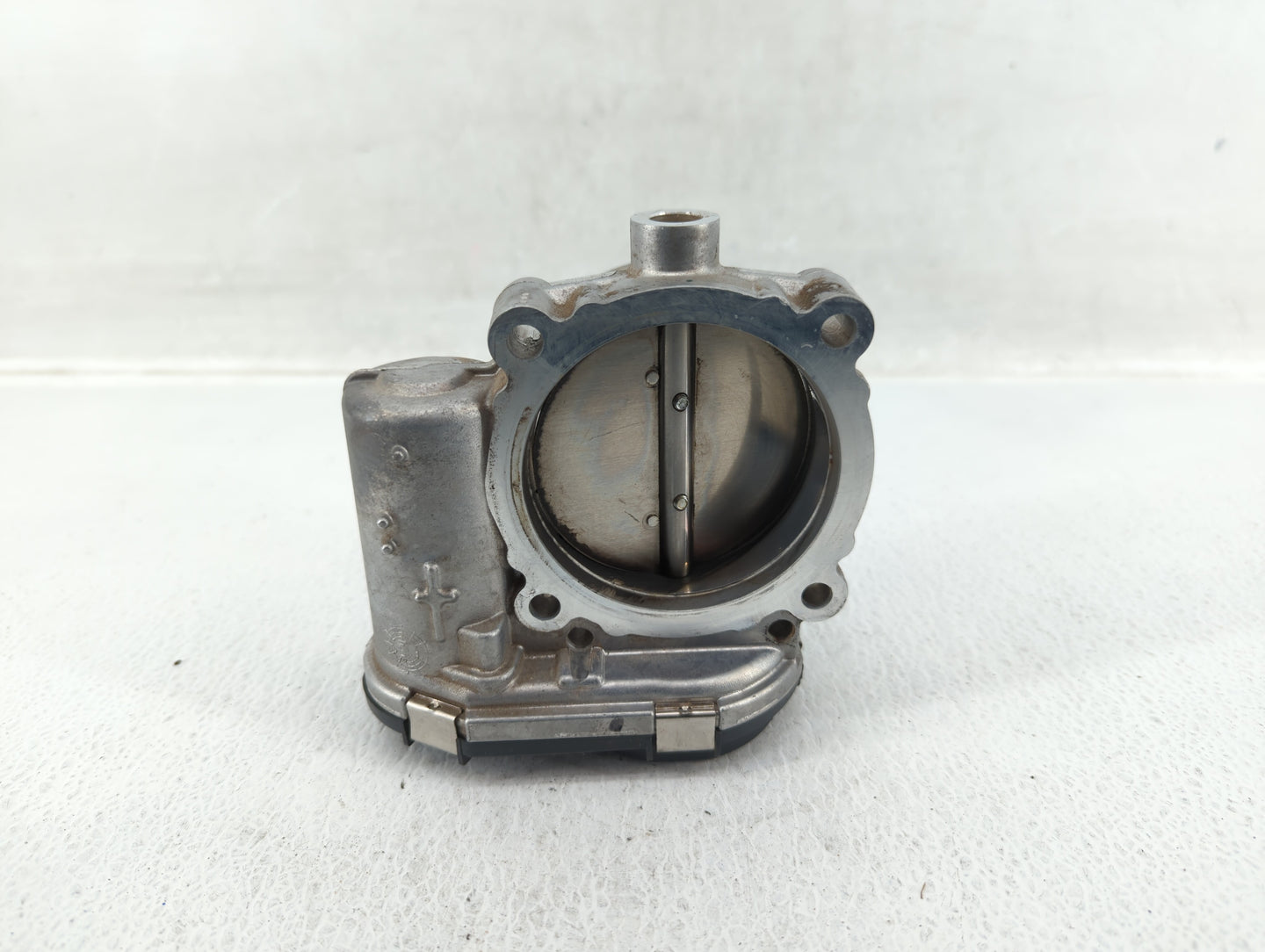 2016 Dodge Caravan Throttle Body P/N:05184349AC Fits Fits 2011 2012 2013 2014 2015 2017 2018 2019 2020 2021 2022 OEM Used Au