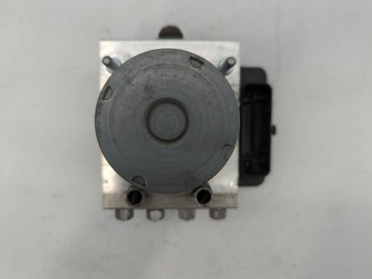 2016 Dodge Caravan ABS Pump Control Module Replacement P/N:P68183803AC Fits Fits 2015 2017 2018 2019 2020 OEM Used Auto Parts