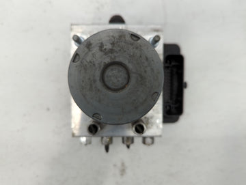 2016 Dodge Caravan ABS Pump Control Module Replacement P/N:68183803AC Fits Fits 2015 2017 2018 2019 2020 OEM Used Auto Parts