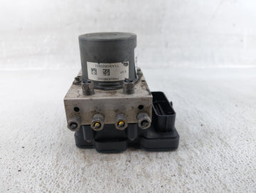 2016 Dodge Caravan ABS Pump Control Module Replacement P/N:P68183803AC Fits Fits 2015 2017 2018 2019 2020 OEM Used Auto Part