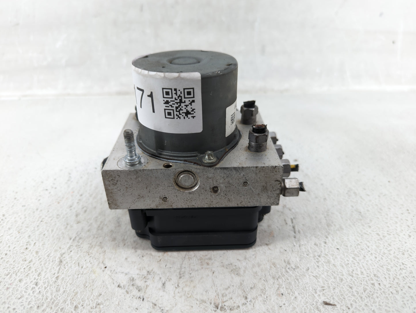 2016 Dodge Caravan ABS Pump Control Module Replacement P/N:P68183803AC Fits Fits 2015 2017 2018 2019 2020 OEM Used Auto Part