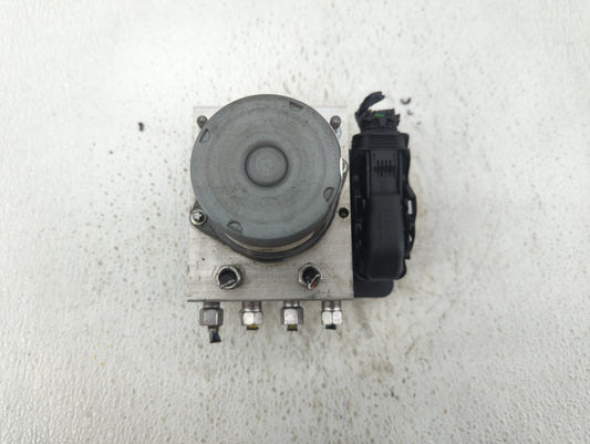 2016 Dodge Caravan ABS Pump Control Module Replacement P/N:P68183803AC Fits Fits 2015 2017 2018 2019 2020 OEM Used Auto Part