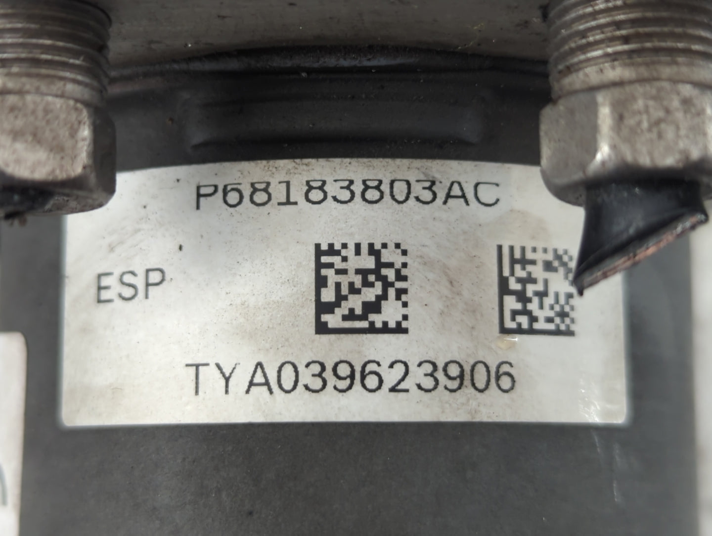 2016 Dodge Caravan ABS Pump Control Module Replacement P/N:P68183803AC Fits Fits 2015 2017 2018 2019 2020 OEM Used Auto Part