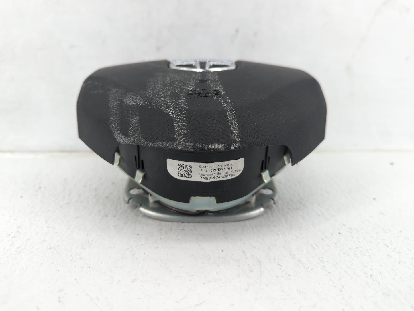 2016 Dodge Caravan Air Bag Driver Left Steering Wheel Mounted Fits Fits 2013 2014 2015 2017 2018 2019 2020 OEM Used Auto Par
