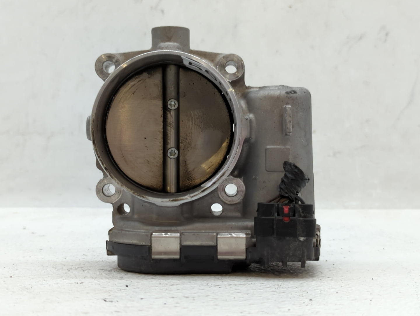 2016 Dodge Caravan Throttle Body P/N:05184349AC Fits Fits 2011 2012 2013 2014 2015 2017 2018 2019 2020 2021 2022 OEM Used Au
