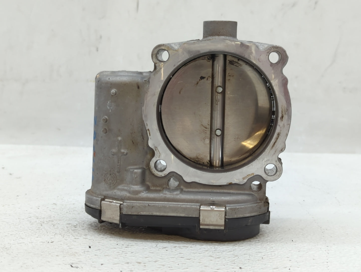 2016 Dodge Caravan Throttle Body P/N:05184349AC Fits Fits 2011 2012 2013 2014 2015 2017 2018 2019 2020 2021 2022 OEM Used Au