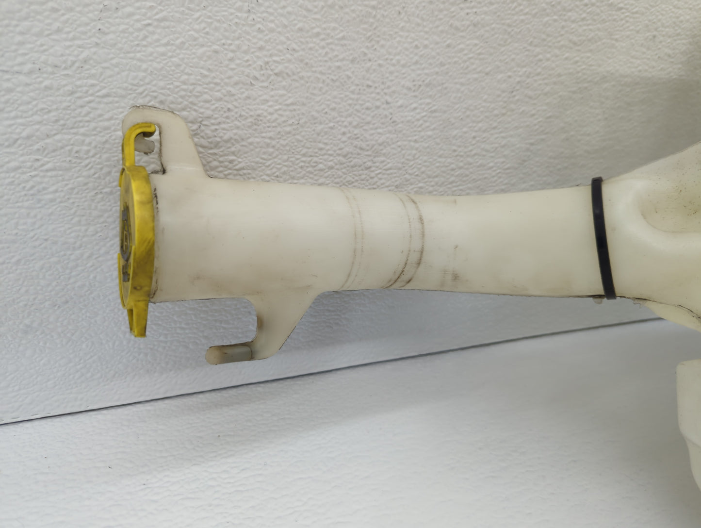 Dodge Caravan Windshield Washer Fluid Reservoir Bottle Oem - Oemusedautoparts1.com